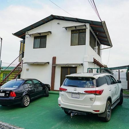 Apartamento Equipado En El Centro De La Fortuna Apartment Bagian luar foto