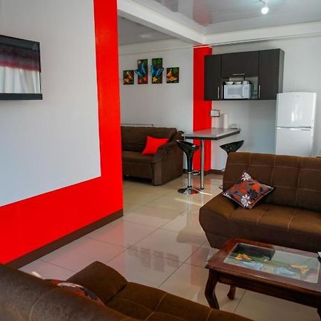 Apartamento Equipado En El Centro De La Fortuna Apartment Bagian luar foto